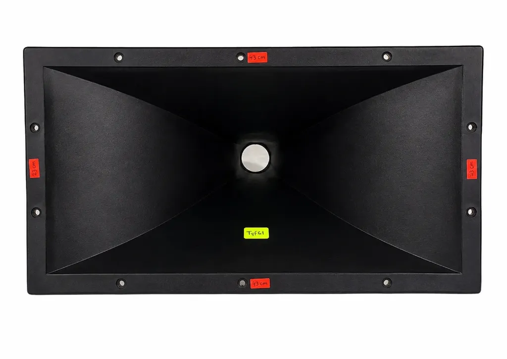 TYF61 (43cm x 22cm)